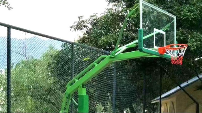 當佛山三水的籃球架遇上給力體育，馬上變的不一樣