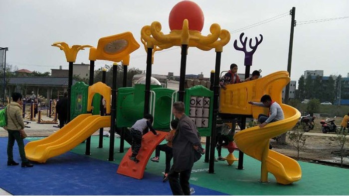 兒童滑梯如何選擇？這些設(shè)計(jì)誤區(qū)你要避免