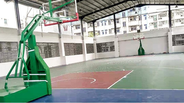 移動(dòng)籃球架廠家