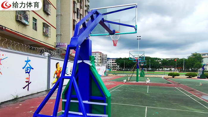 給力體育籃球架