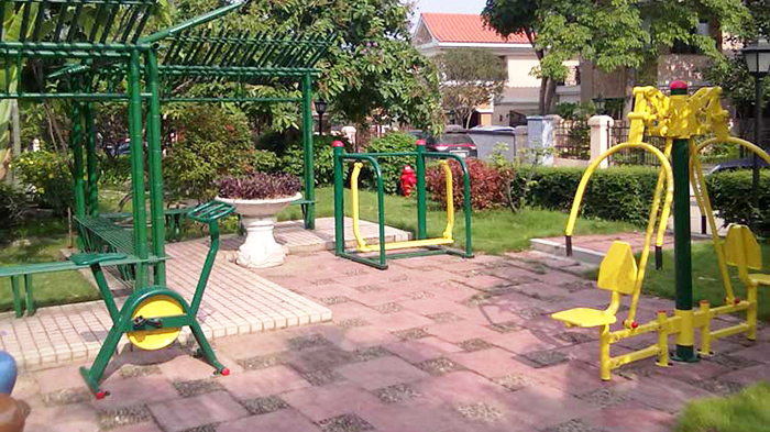 戶外健身器材的四個注意點(diǎn)